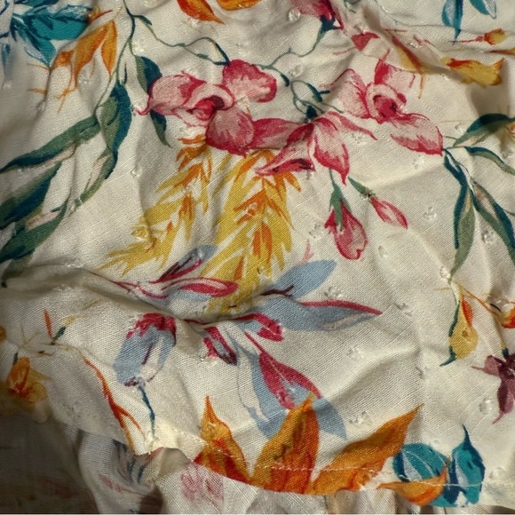 NEW Torrid Swiss Dot Ruffle Hi-Low Maxi Skirt 4X in Floral Ivory Tiered Ruffle - Picture 9 of 16